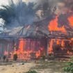 Sebuah rumah milik warga Desa Sambahule, Kecamatan Baito, Kabupaten Konsel ludes terbakar. Foto: Istimewa