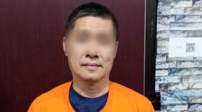 Sekda Konsel, Ichsan Porosi ditetapkan sebagai tersangka setelah diduga menabrak adik kandungnya menggunakan mobil. Foto: Istimewa