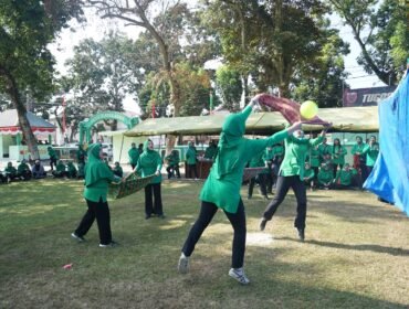 Komando Distrik Militer (Kodim) 1417/Kendari menggelar berbagai lomba dalam rangka menyambut HUT ke 81 R1 Tahun 2026. Foto: Istimewa