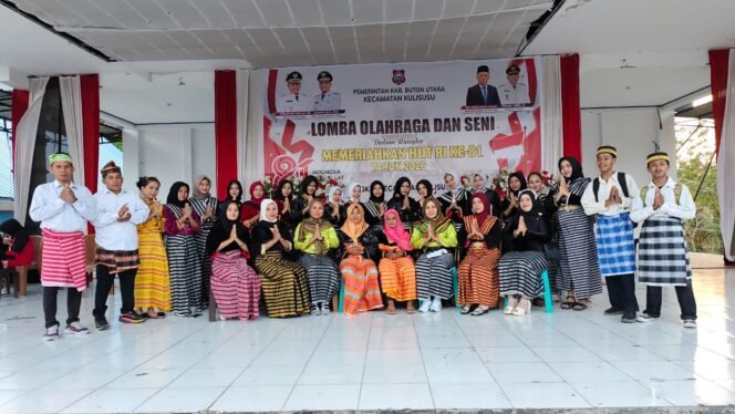 
 Guru dan Siswa SMKN 4 Buton Utara