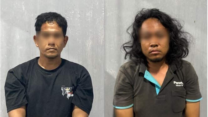 
 Dua terduga pelaku pencurian di rumah kosong milik Komisioner Bawaslu Provinsi Sulawesi Tenggara. Foto: Istimewa