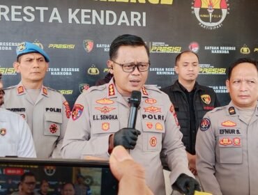 Kapolresta Kendari, Kombes Pol Edwin L Sengka saat konferensi pers di Mapolresta Kendari, Kamis, 6 Agustus 2026. Foto: Penafaktual.com