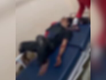 Seorang petani di Kabupaten Konawe Selatan bernama Harianto Makati (32) mengalami luka parah setelah dibacok pakai parang. Foto: Istimewa