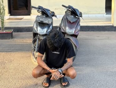 Pria inisial IS (25) ditangkap polisi setelah diduga dua kali melakukan tindak pidana curanmor di wilayah Kecamatan Unaaha, Kabupaten Konawe. Foto: Istimewa