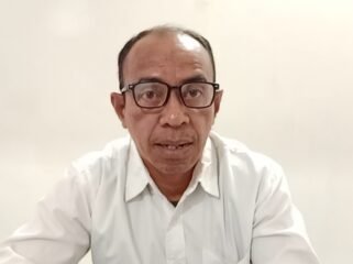 Kepala Balai Taman Hutan Raya Nipa-Nipa, La Mbara mengajak masyarakat untuk bersama-sama menjaga kelestarian hutan. Foto: Penafaktual.com