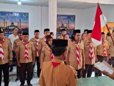 Prosesi pelantikan pengurus yang berlangsung khidmat di Aula Kantor Bawaslu Kabupaten Muna. Foto: Istimewa