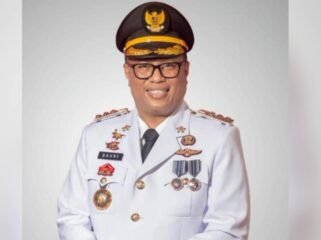 Mantan Pj. Bupati Muna Barat, Bahri. Foto: Istimewa