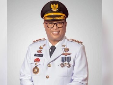 Mantan Pj. Bupati Muna Barat, Bahri. Foto: Istimewa
