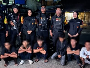 Tim Perintis Presisi Dit Samapta Polda Sultra mengamankan enam remaja yang dudiga terlibat tawuran di Kendari. Foto: Istimewa