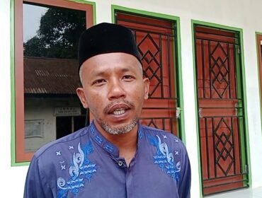 Kepala Desa Telaga Biru, Kecamatan Soropia, Kabupaten Konawe, Rahmat. Foto:Penafaktual.com