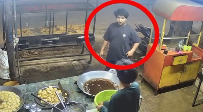 Pria tak dikenal (dalam lingkaran merah) yang diduga gelapkan motor karyawan usaha gorengan di Kolaka. Foto: Istimewa